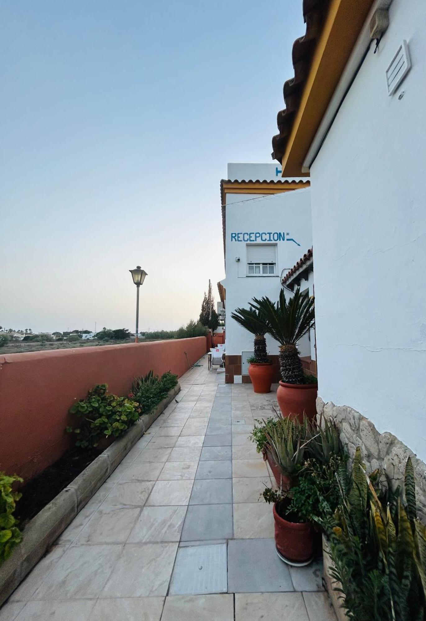 Hostal Cafeteria El Mero Zahora Luaran gambar